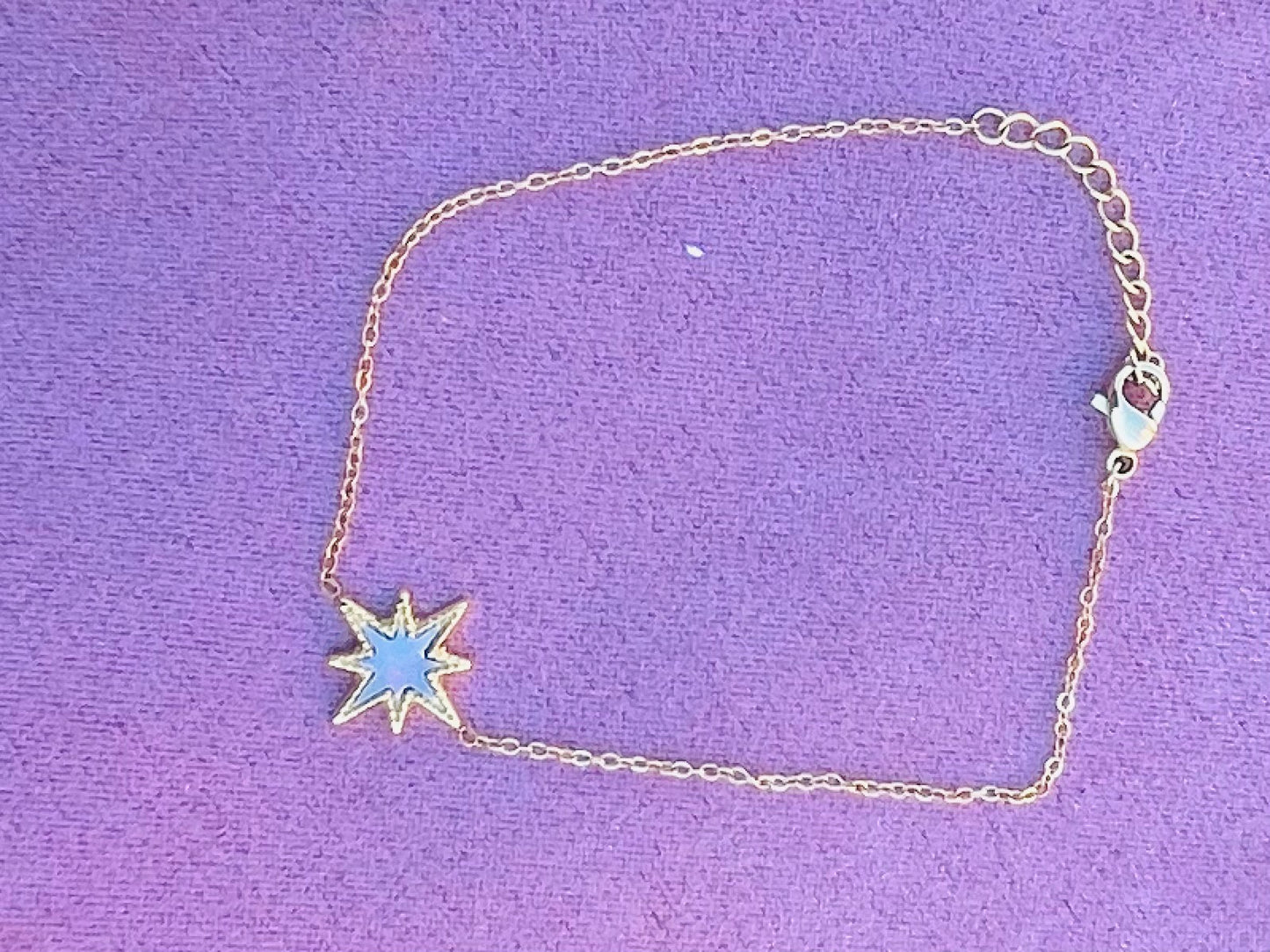 Bracelet doré étoile