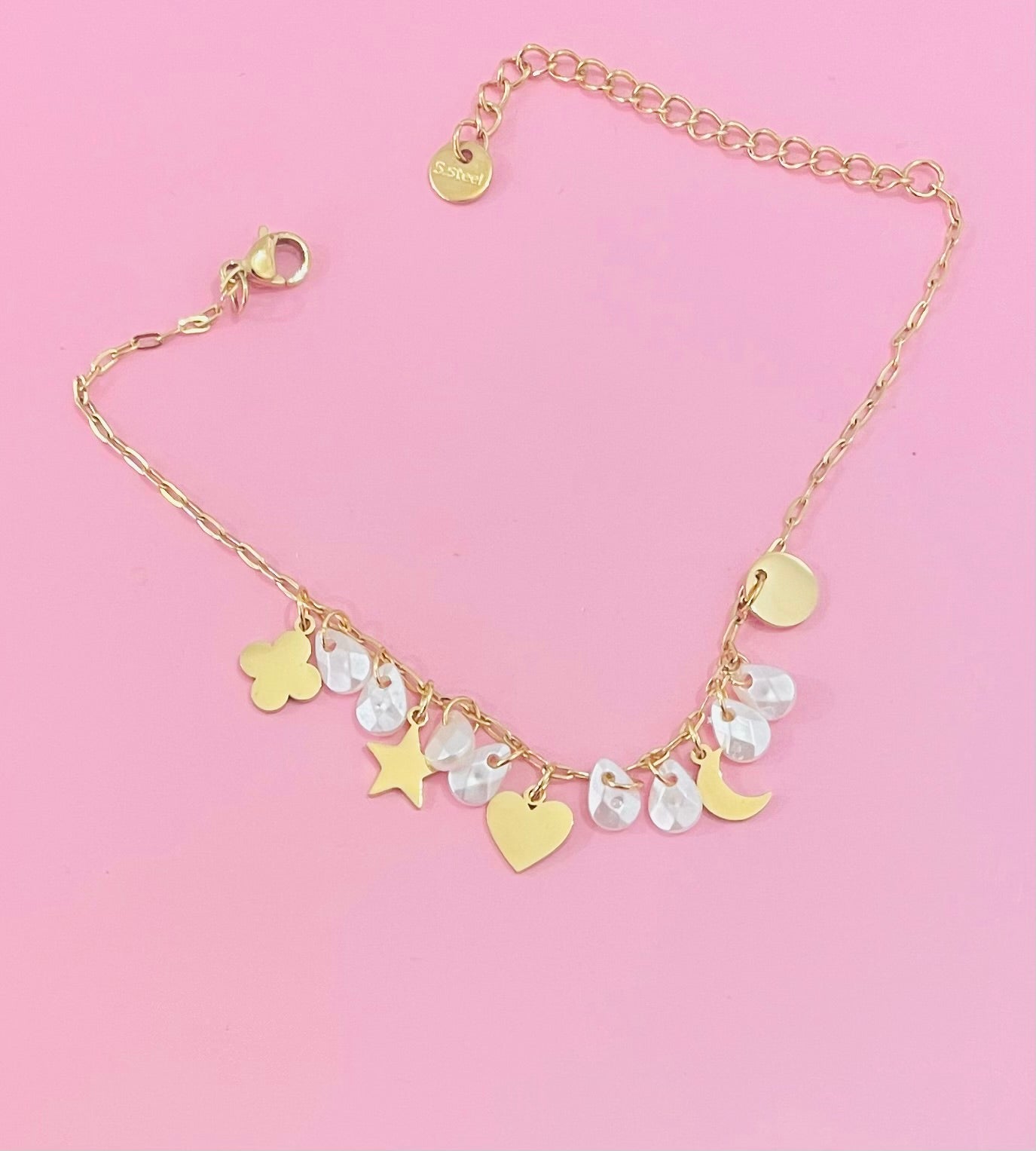 Bracelet doré breloques ✨🎀