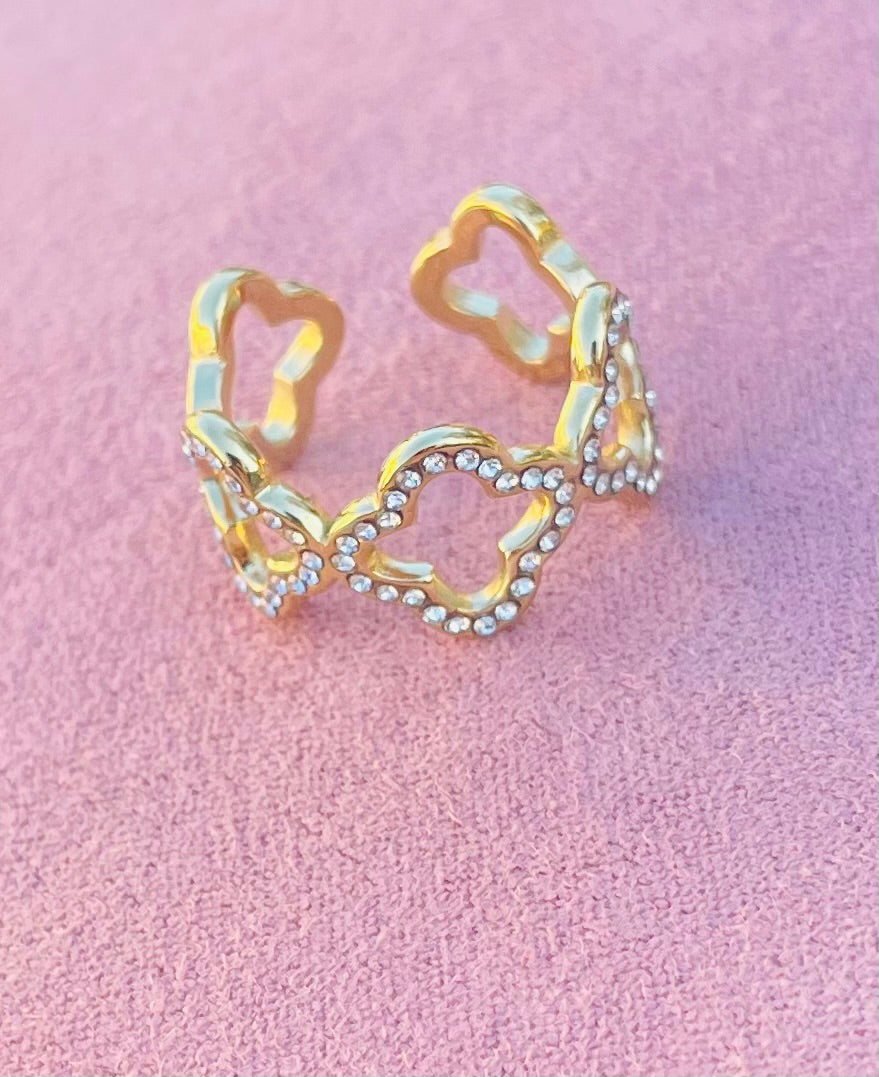 Bague dorée trèfles strass