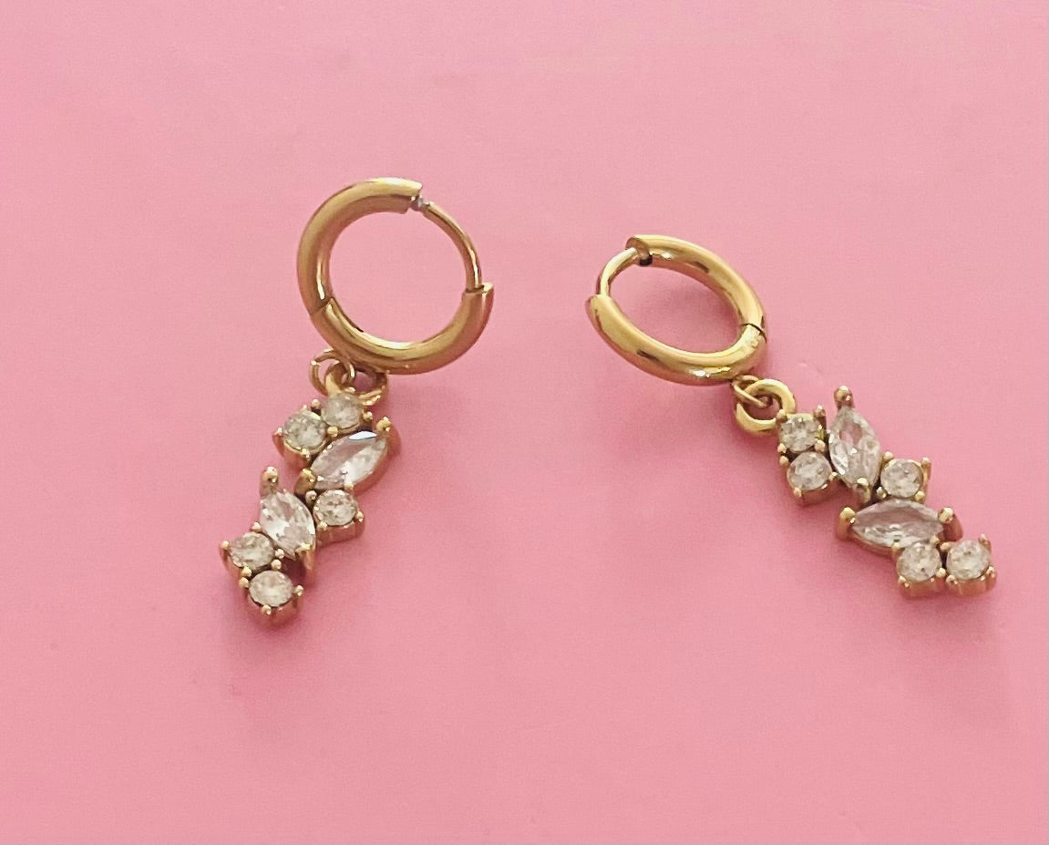 🎀Boucles d’oreilles dorées 🎀