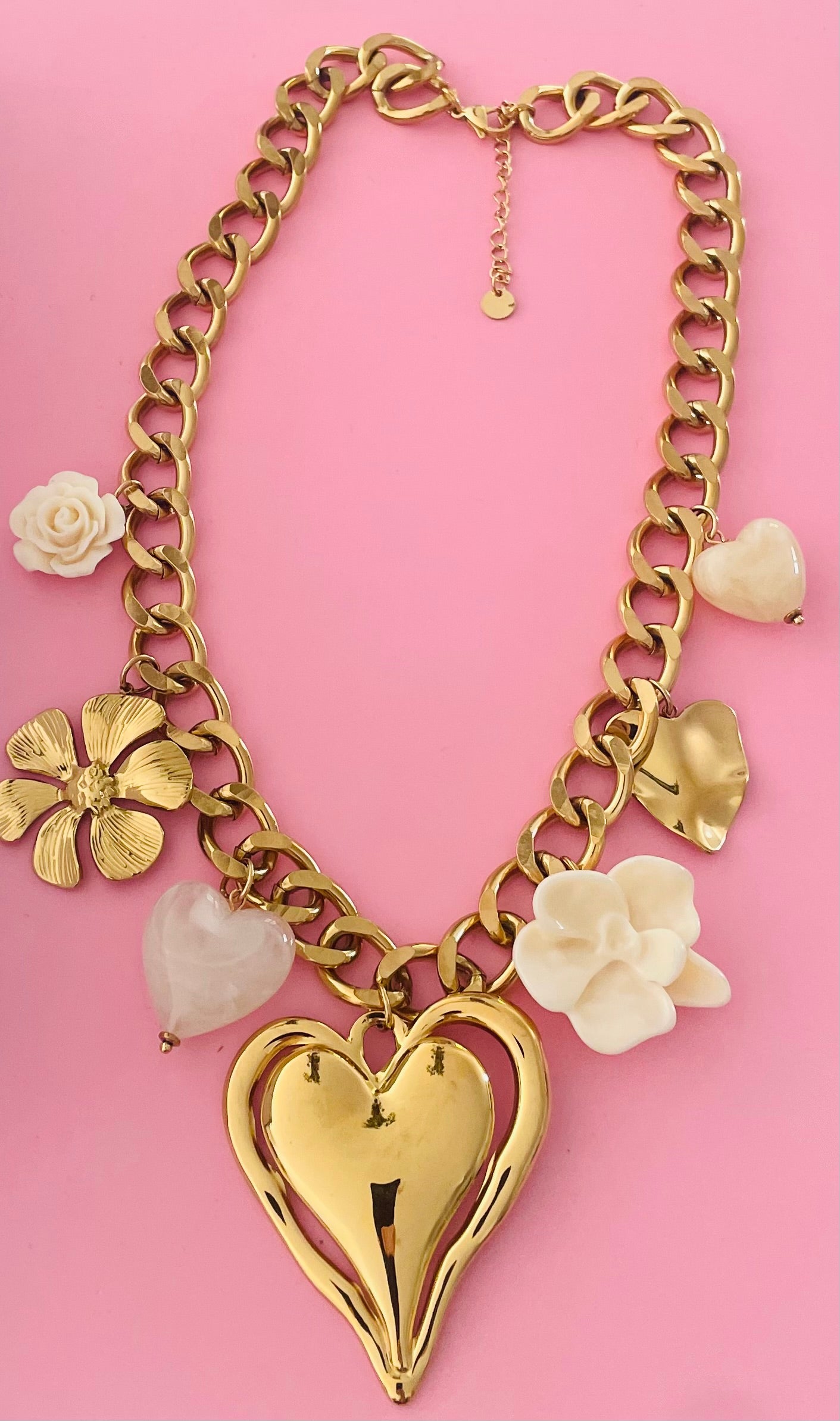 Collier doré cœurs fleurs ✨🎀