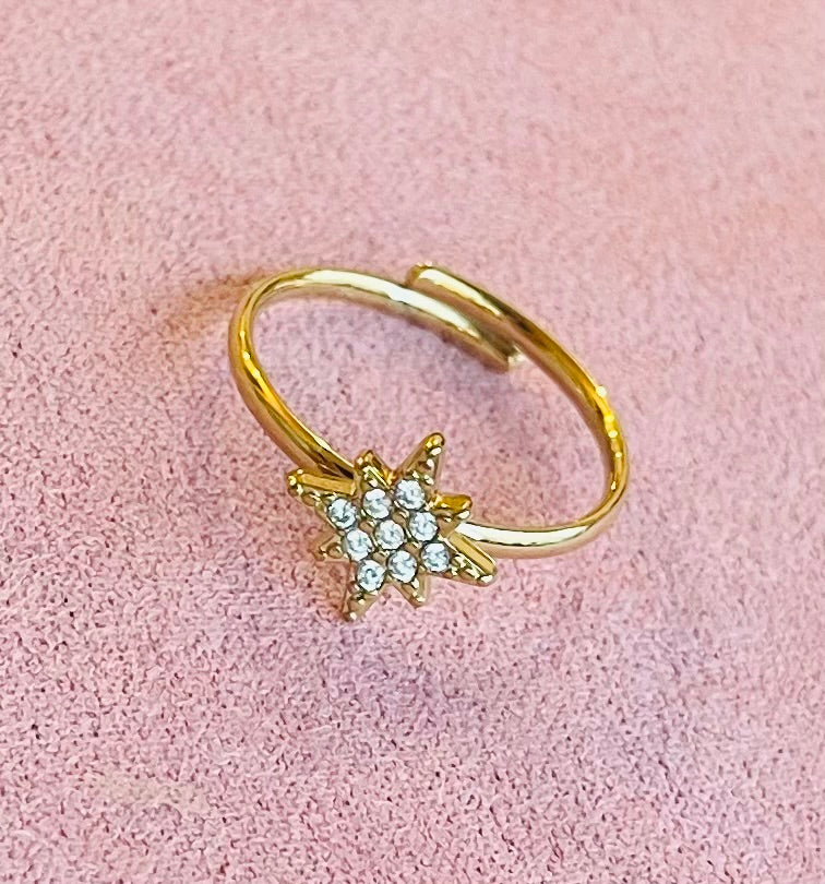 Bague dorée étoile