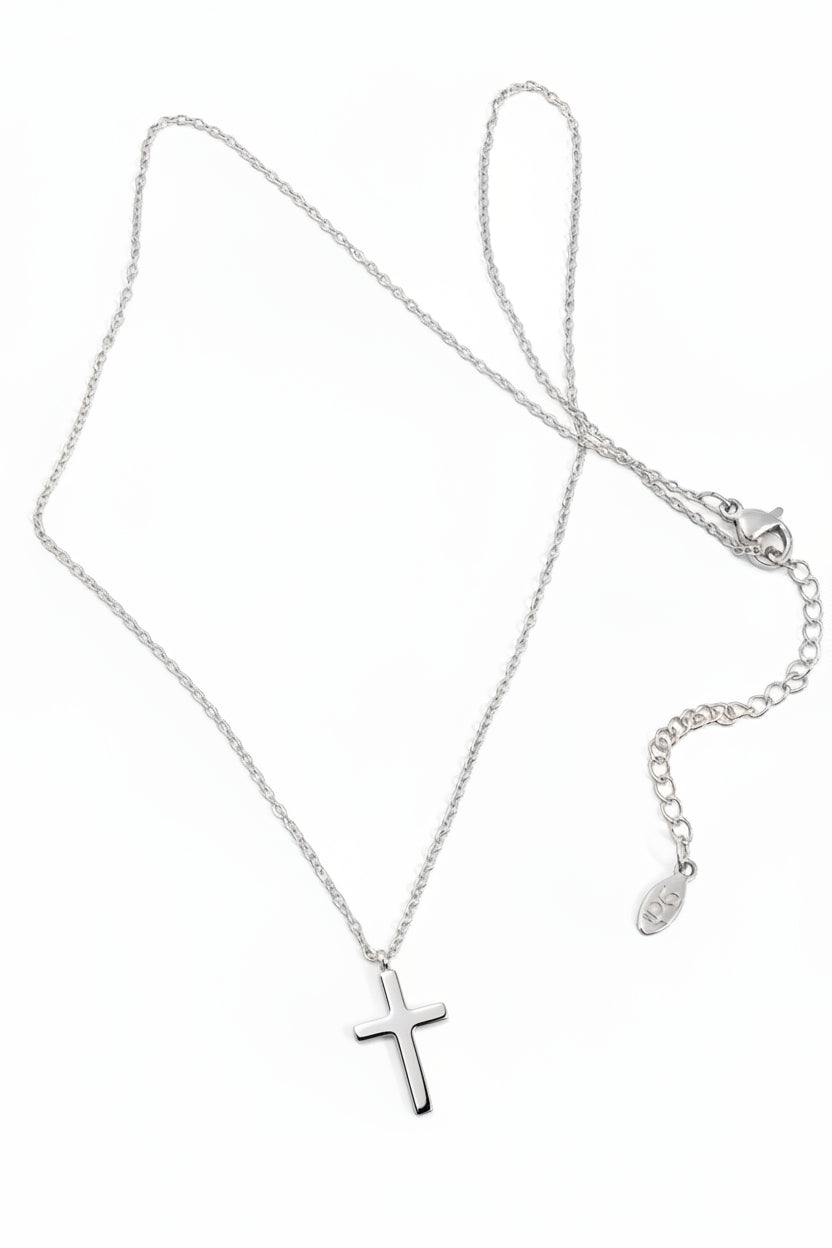 Collier croix argenté✨