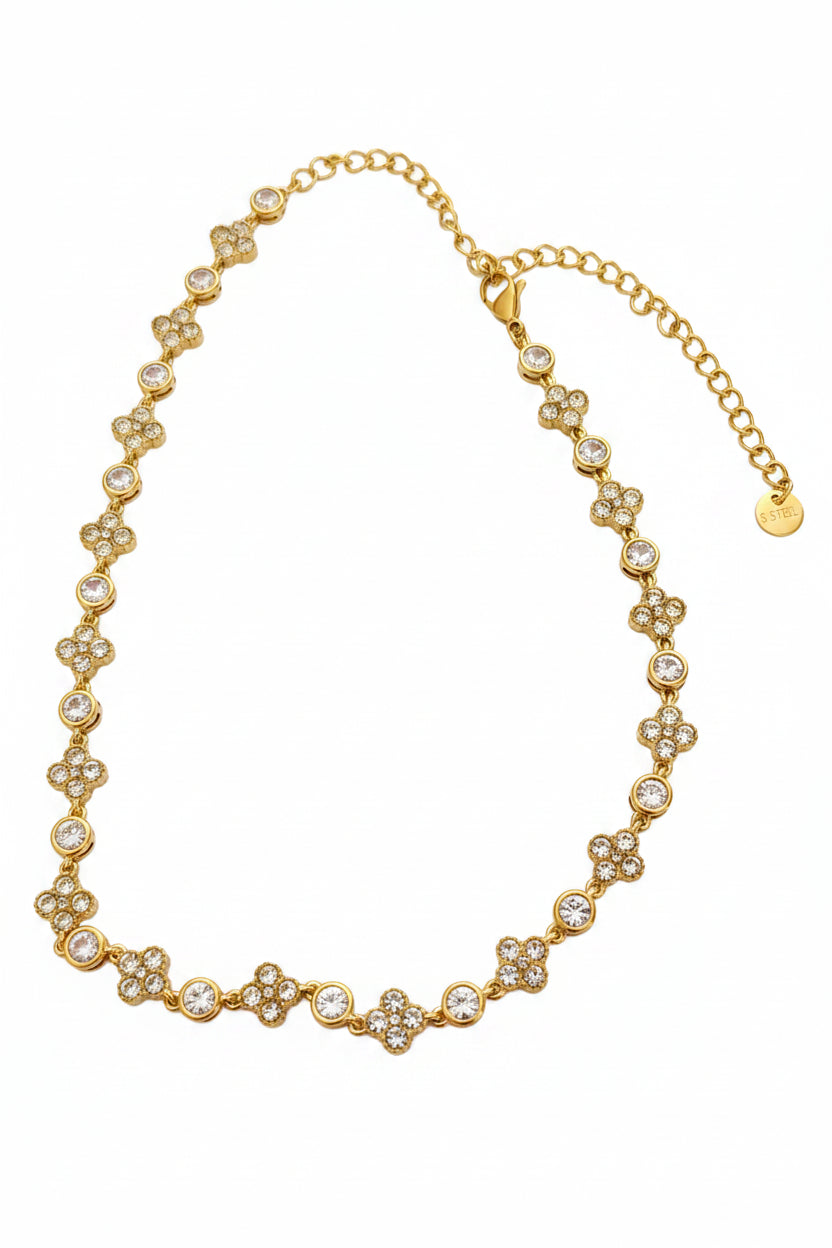 Collier doré tendance