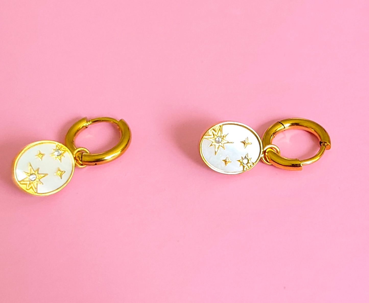 Boucles d'oreilles dorées étoiles