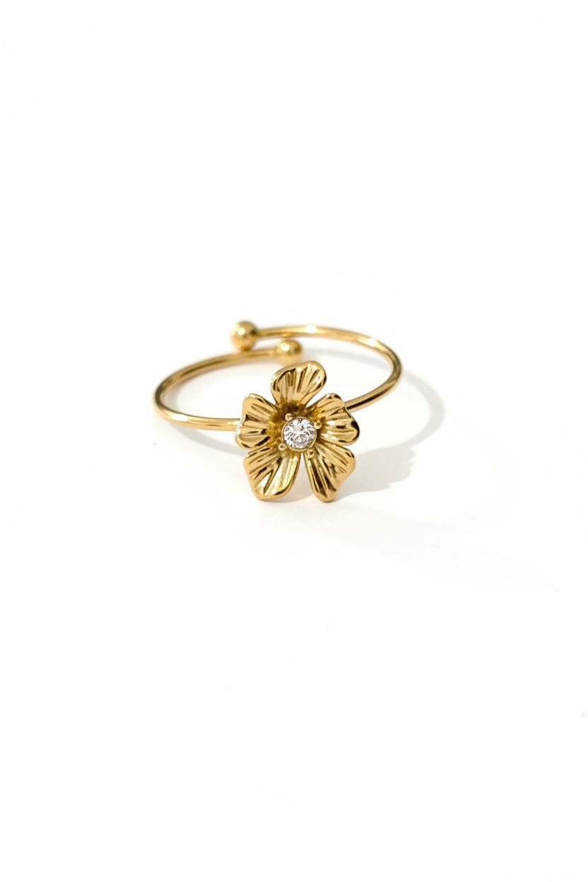 Bague dorée fleur