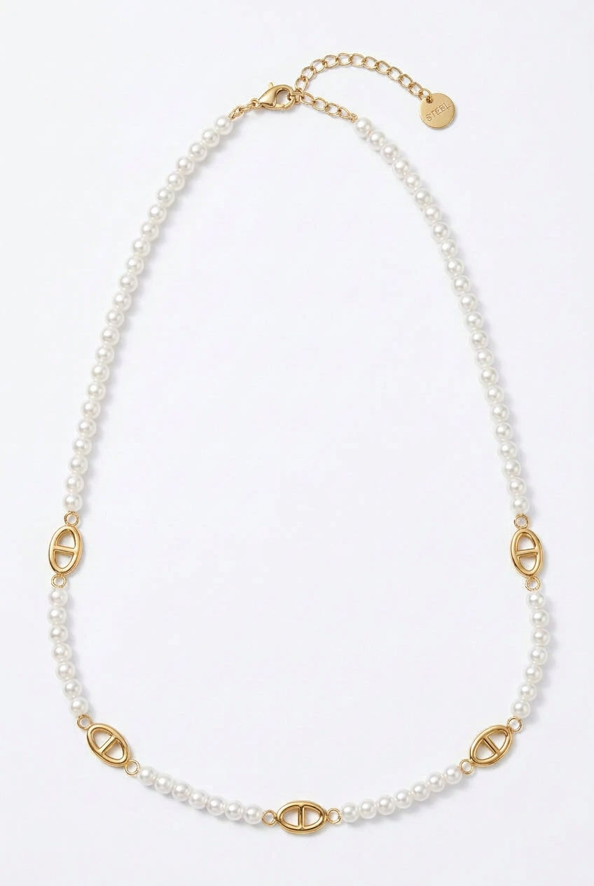 Collier doré mailles marine perles
