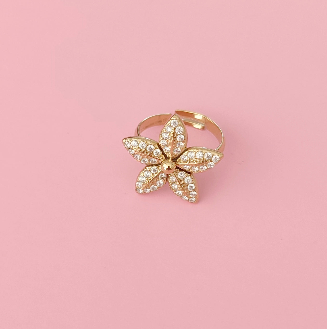 Bague dorée fleur