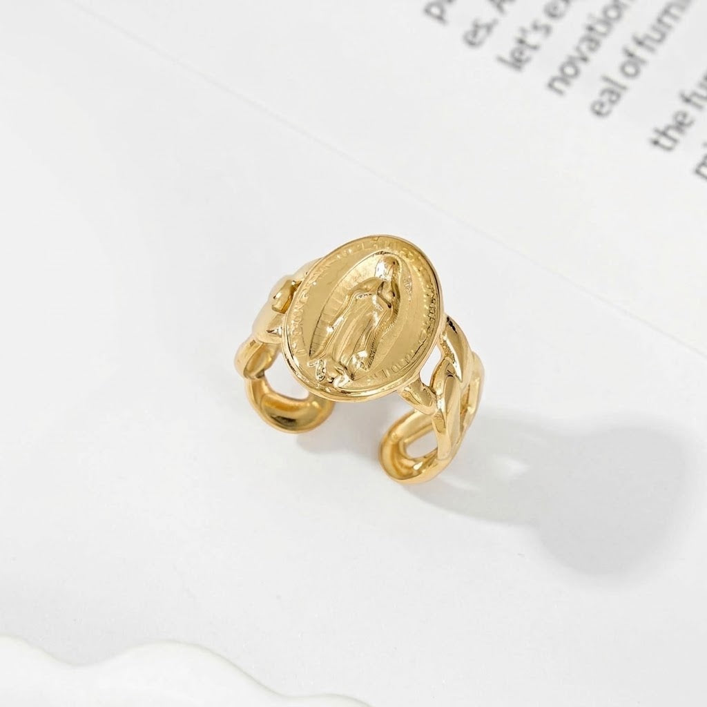 Bague dorée vierge