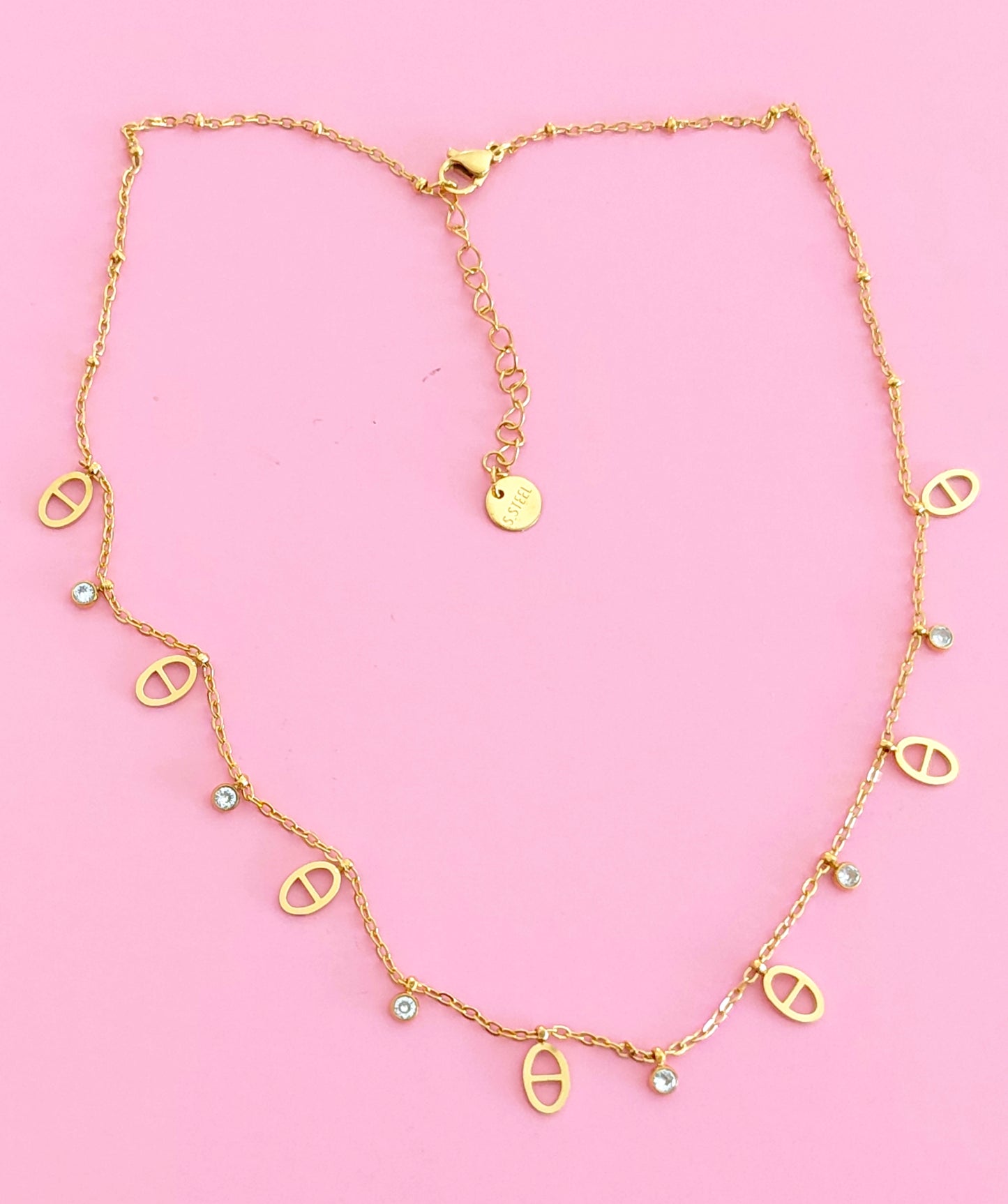 Collier doré mailles marine