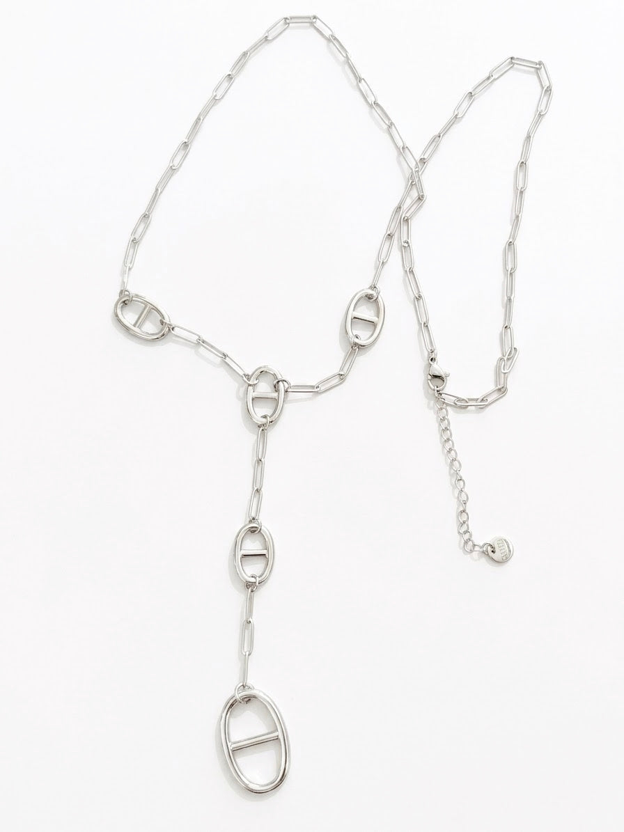 Collier argenté mailles marine