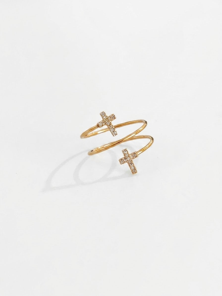 Bague dorée croix