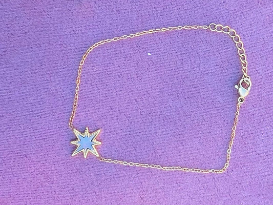 Bracelet doré étoile