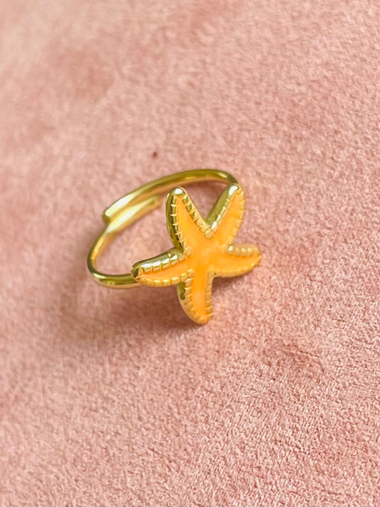 Bague dorée étoile corail