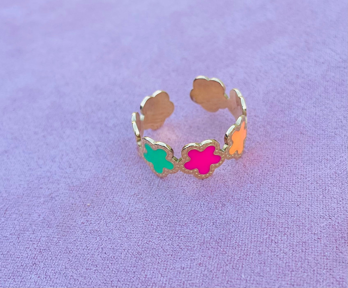 Bague dorée trèfles