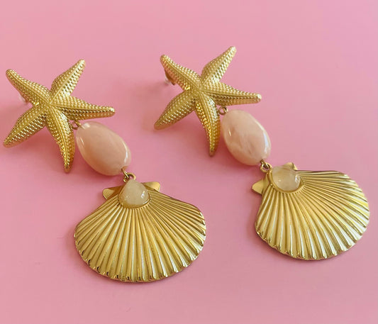 Boucles d’oreilles dorées ✨