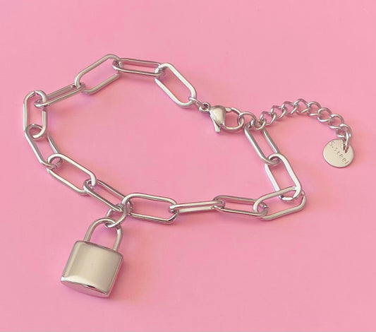 ￼￼🎀✨Bracelet cadenas argenté ✨🎀