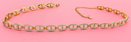 Collier ras de cou doré très tendance mailles marine