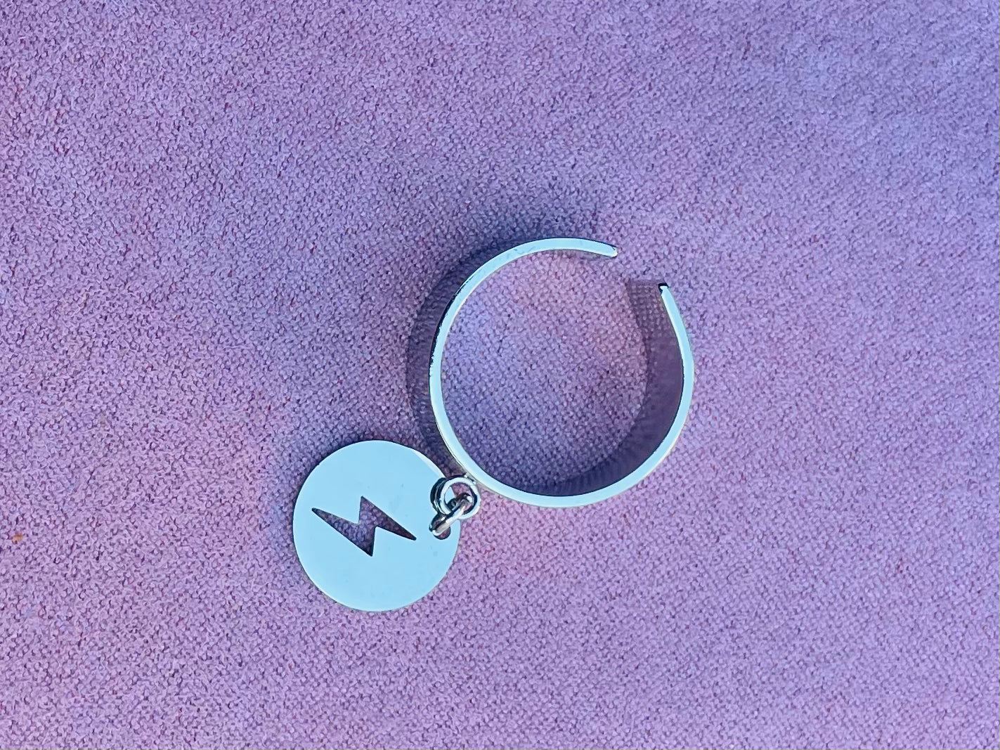 Bague argentée éclair