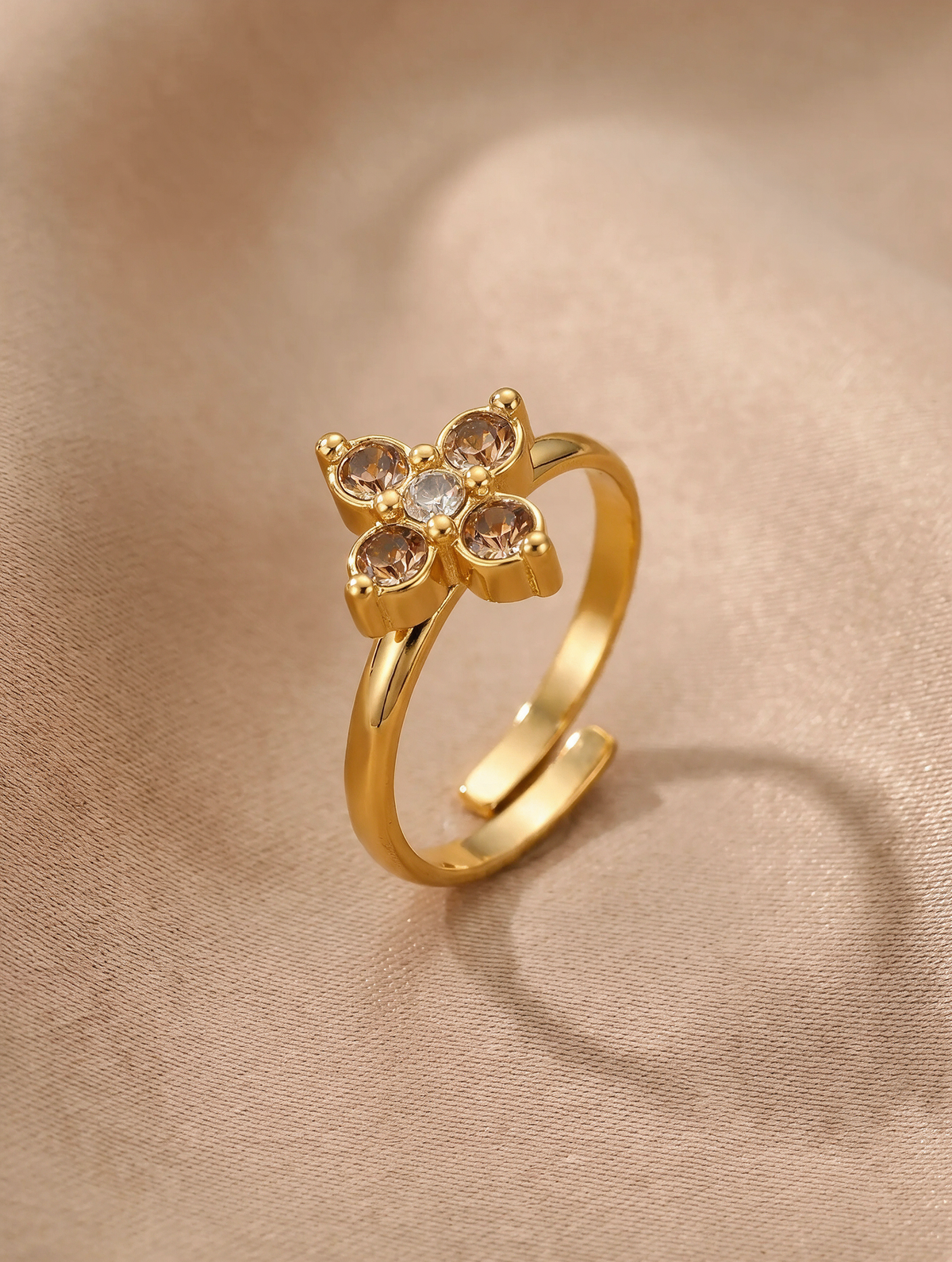 Bague dorée fleurs