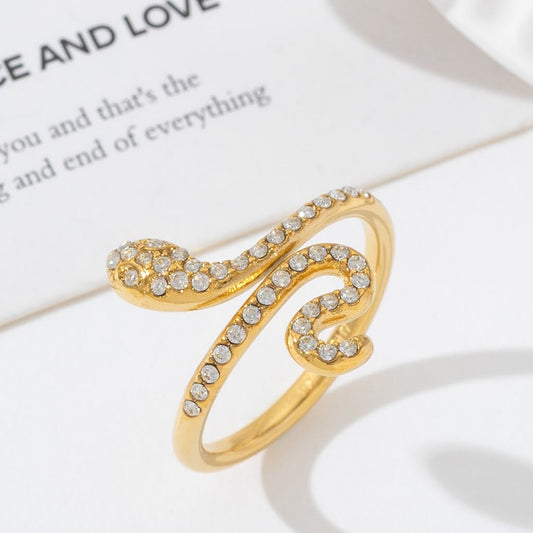 Bague dorée serpent