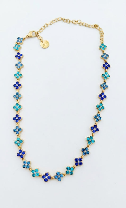 Collier doré🌴stock limité 🩷 🦋