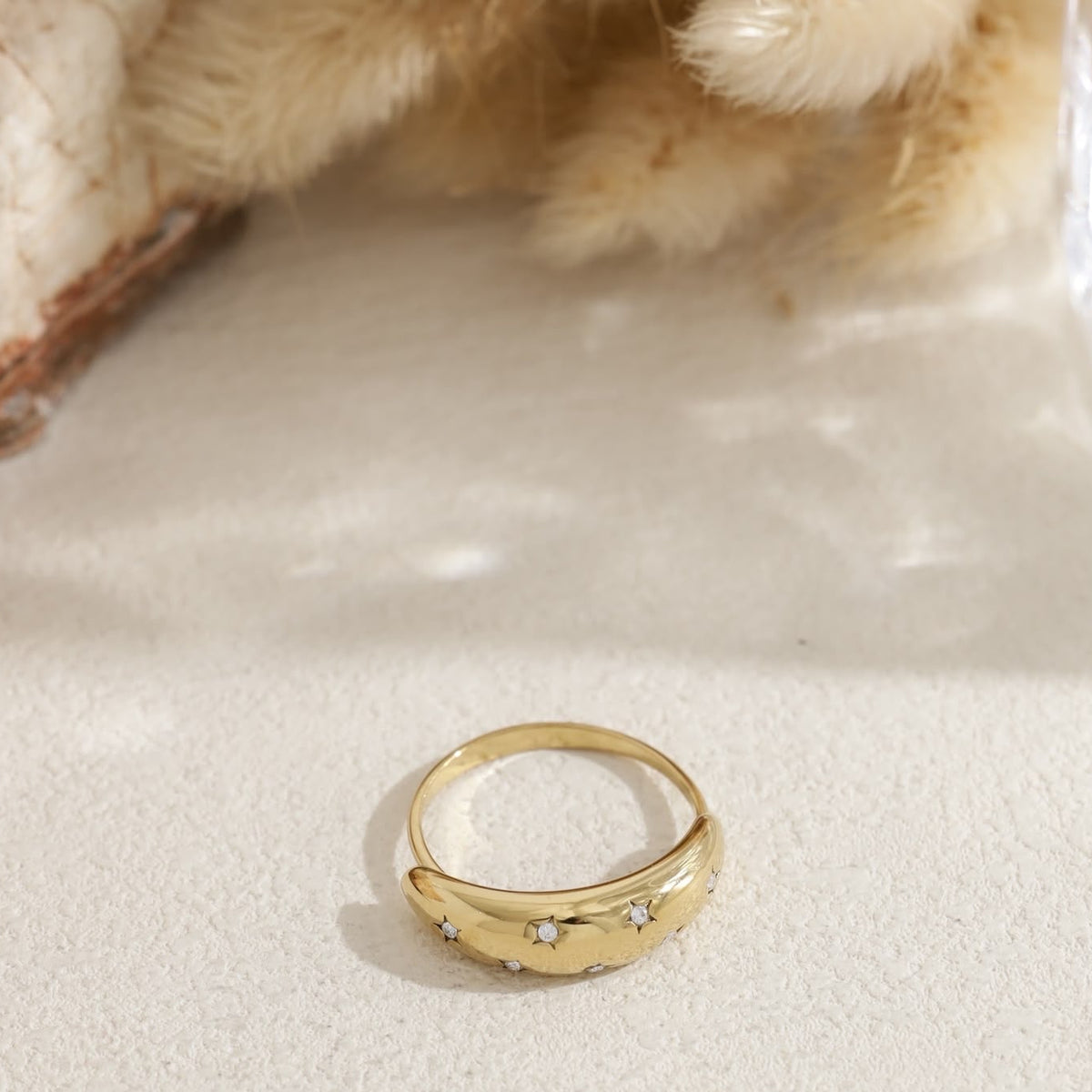 Bague dorée