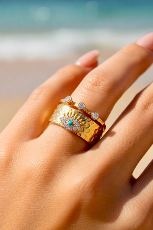 Bague dorée oeil