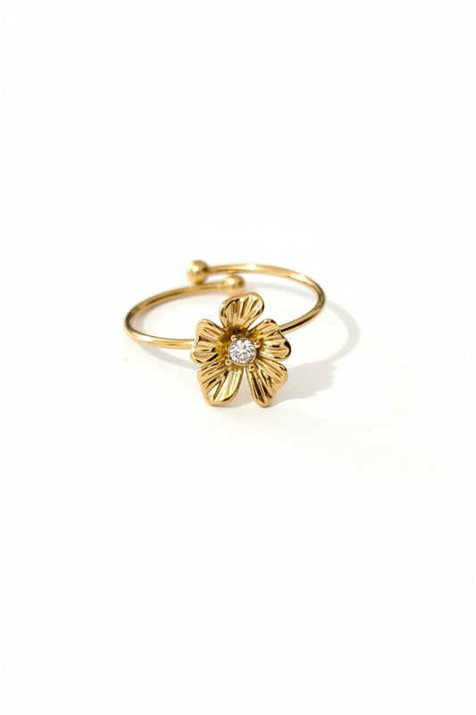 Bague dorée fleur