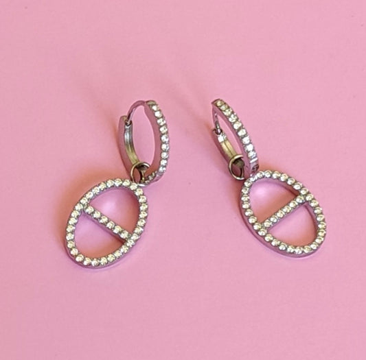 Boucles d'oreilles argentées mailles marine