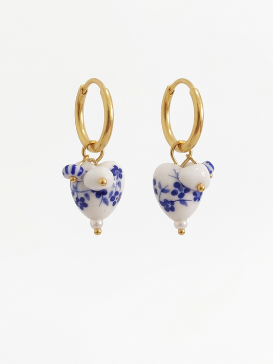 Boucles d'oreilles dorées coeurs