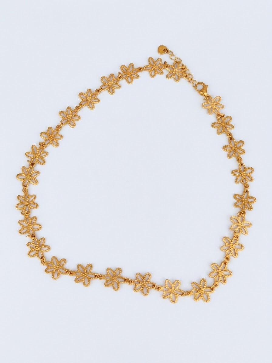 Collier doré fleurs