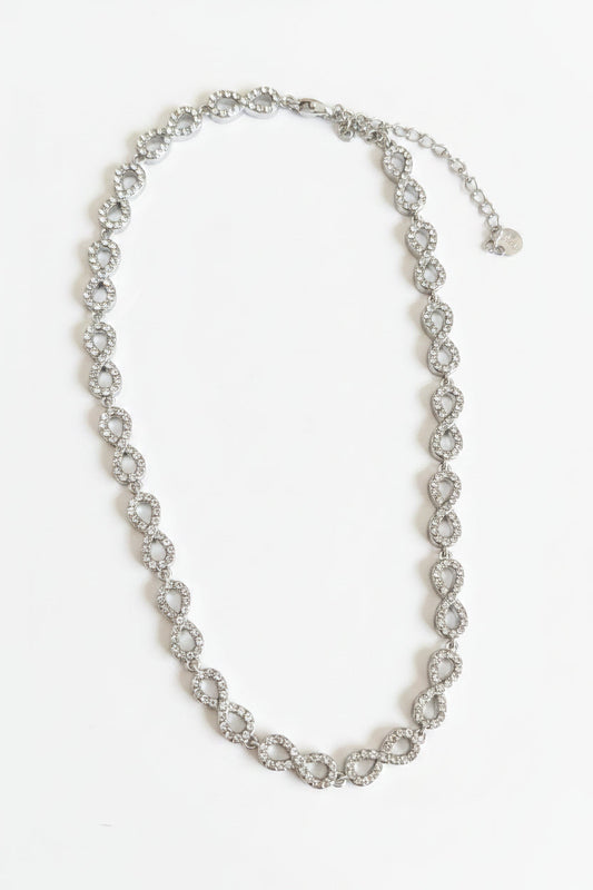 Collier argenté infini