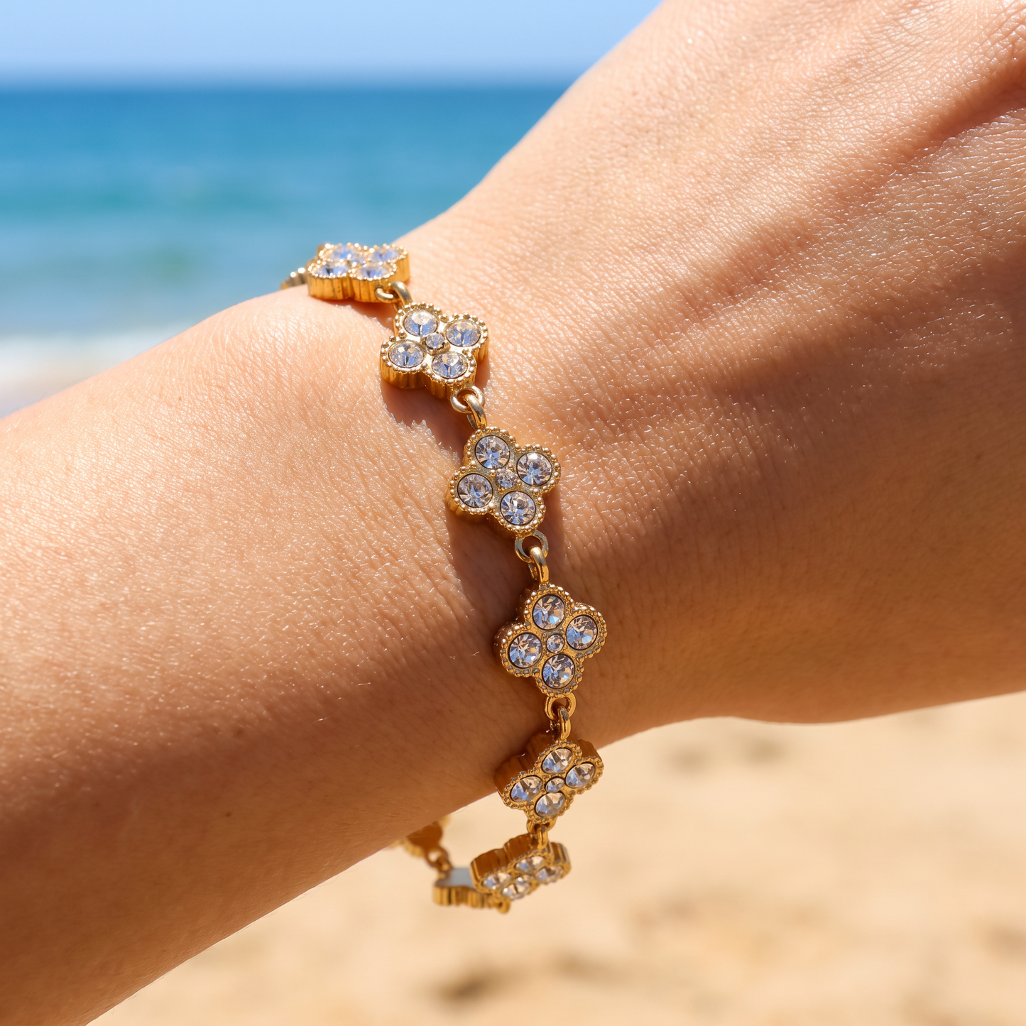 Bracelet doré fleurs