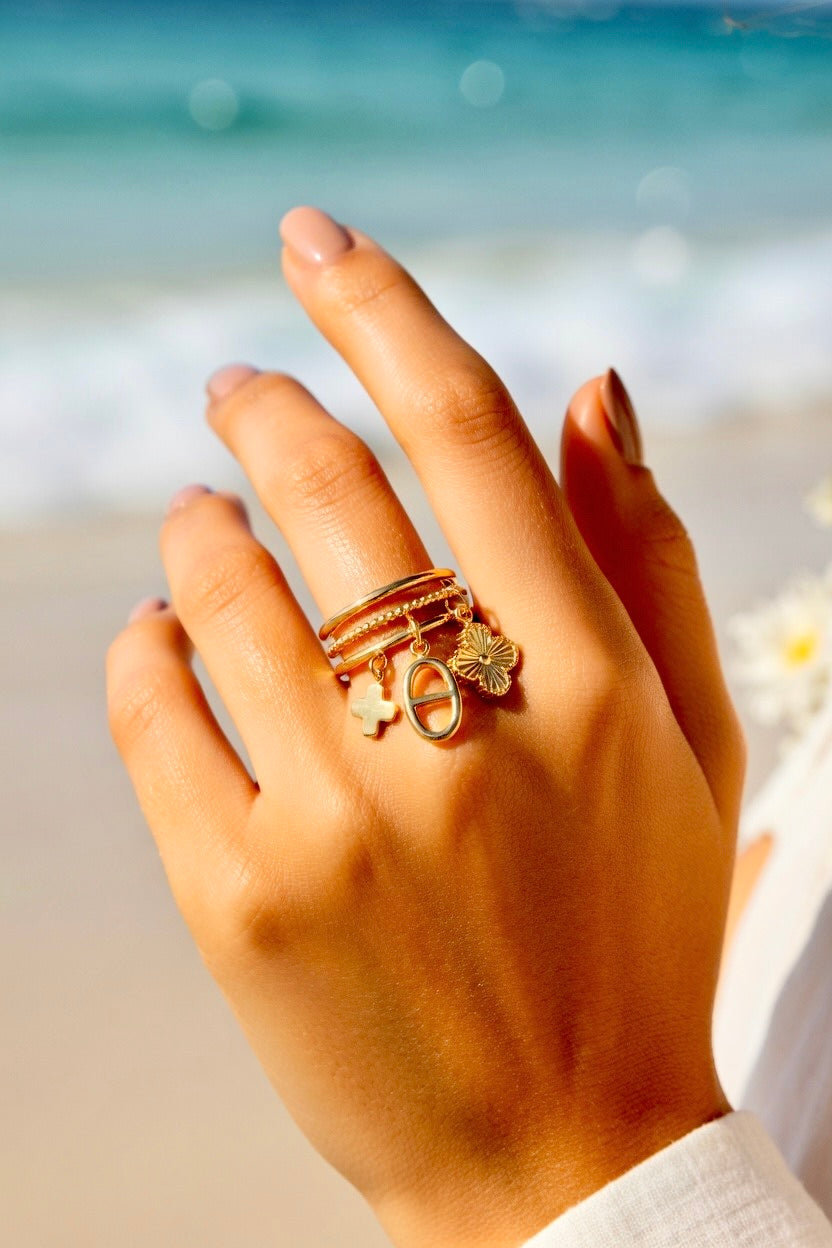Bague dorée maille marine