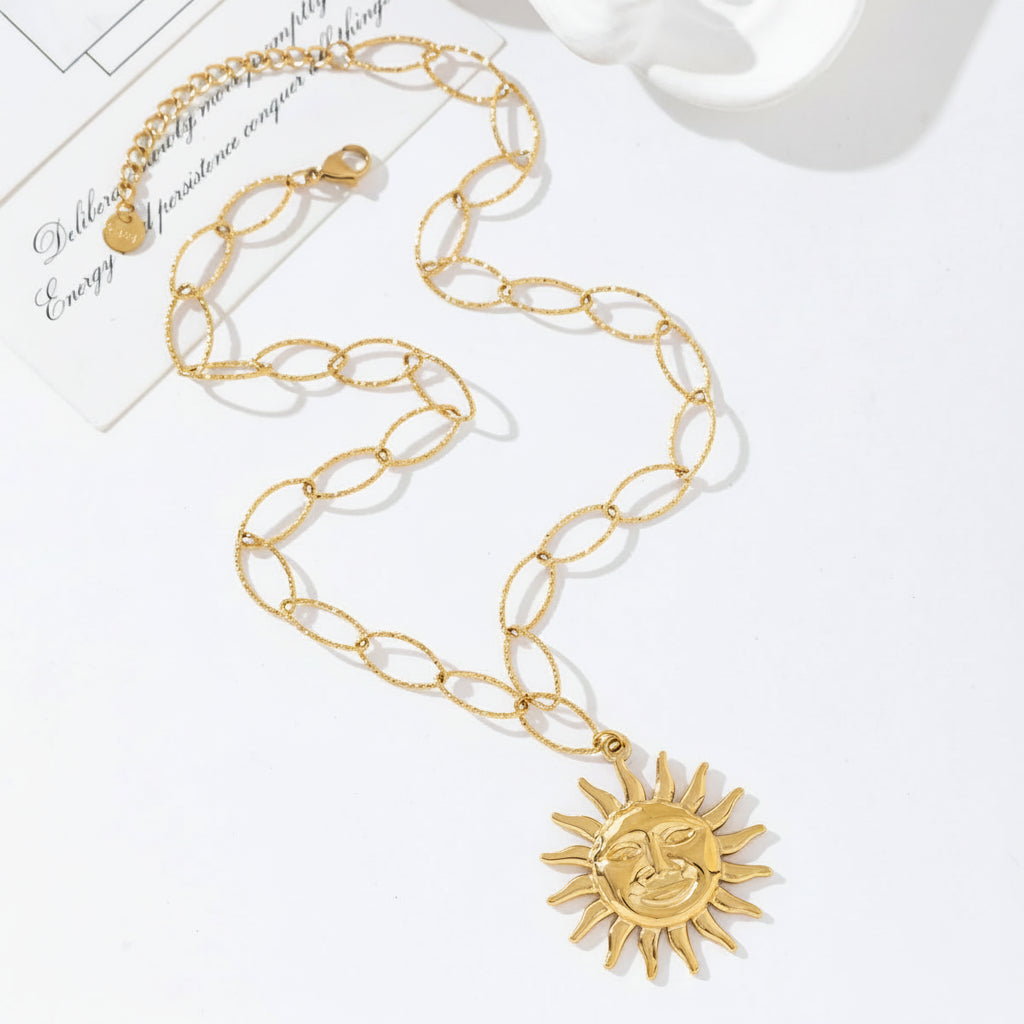Collier doré soleil 46 cm🌞💕