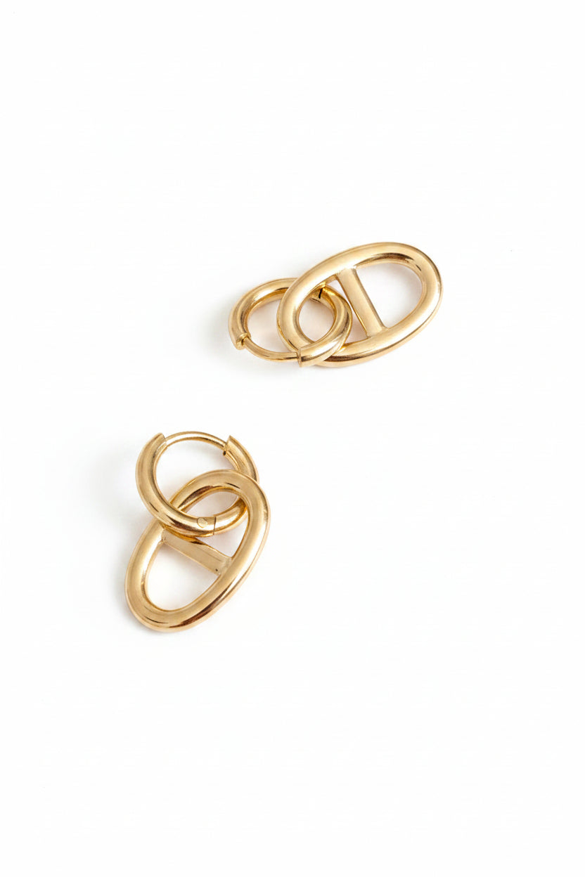 Boucles d'oreilles dorées mailles marine