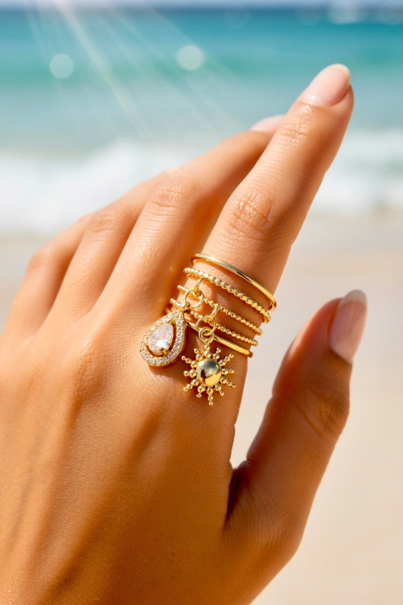 Bague dorée soleil