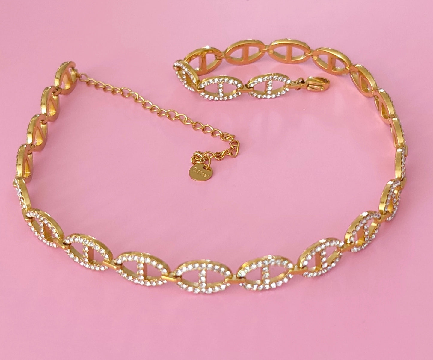 Collier doré mailles marine