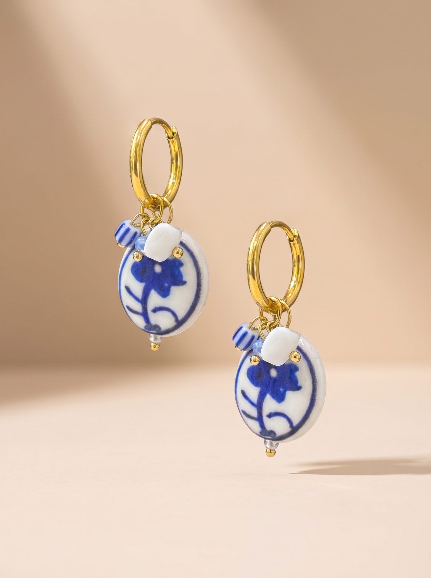 Boucles d'oreilles dorées