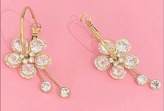 Stock limité Boucles d'oreilles fleurs✨