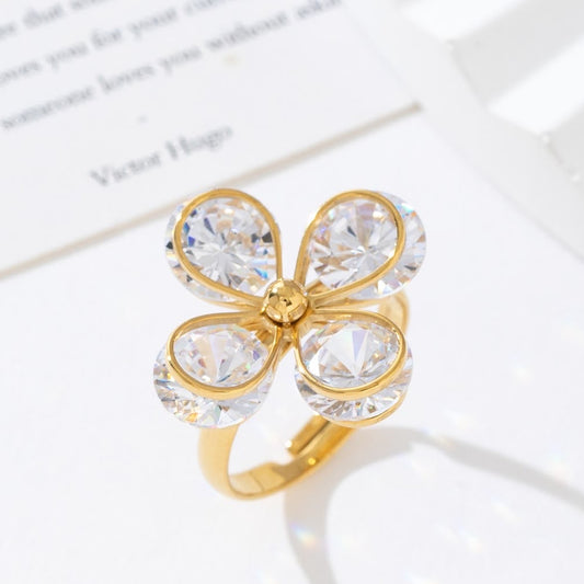 Bague dorée fleur